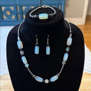 Vintage Opalescent Silver Tone Necklace Earrings Bracelet Beaded Jewelry Set